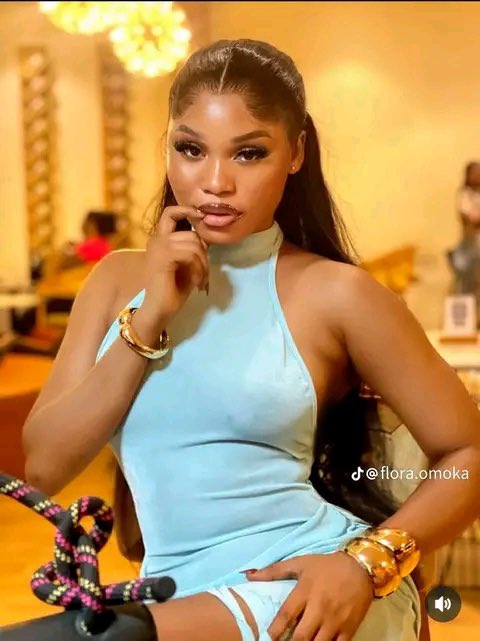 rovatelmedia's tweet photo. Flora and Oyin are definitely entertaining big brother himself😂because what??

FLORA: if na by pity, if una hear my story, na 3 handkerchief una go take clean tears😭 
OYIN: if me sef talk my story, una go comot for the house leave the money for me😭

Not this girls roasting Ricky effortlessly 🤣🤣🤣

Flora even added that she knows men that has money by their slippers, that Ricky’s slippers looks like what she doesn’t know😭😂

#OyinPeppers 
#floral 
#BbnaijaS11
 #Bbnaija
 #rovatelnews