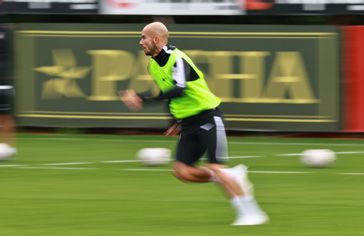 BesiktasEnglish's tweet photo. Back on track. 🦅 https://t.co/rznR9J3j8y