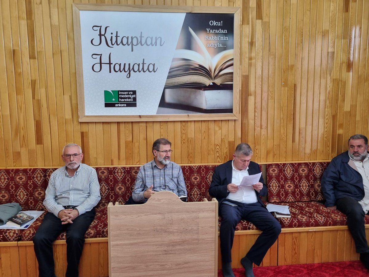 imhankara's tweet photo. Kitaptan Hayata

İnsan ve Medeniyet Hareketi Ankara olarak yeni dönemin ilk “Kitaptan Hayata” programında Prof. Dr. Aydın Topaloğlu’nun Filozofların Tanrısı kitabını ele aldık.

Kitap sunumunun ardından eserin öne çıkan başlıklarını günümüzle ilişkilendirerek müzakere ettik. https://t.co/V7dJ9AWpRD