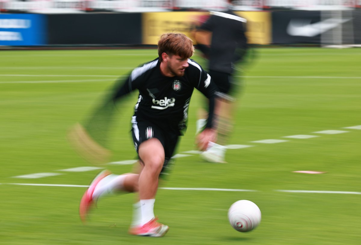 BesiktasEnglish's tweet photo. Back on track. 🦅 https://t.co/rznR9J3j8y