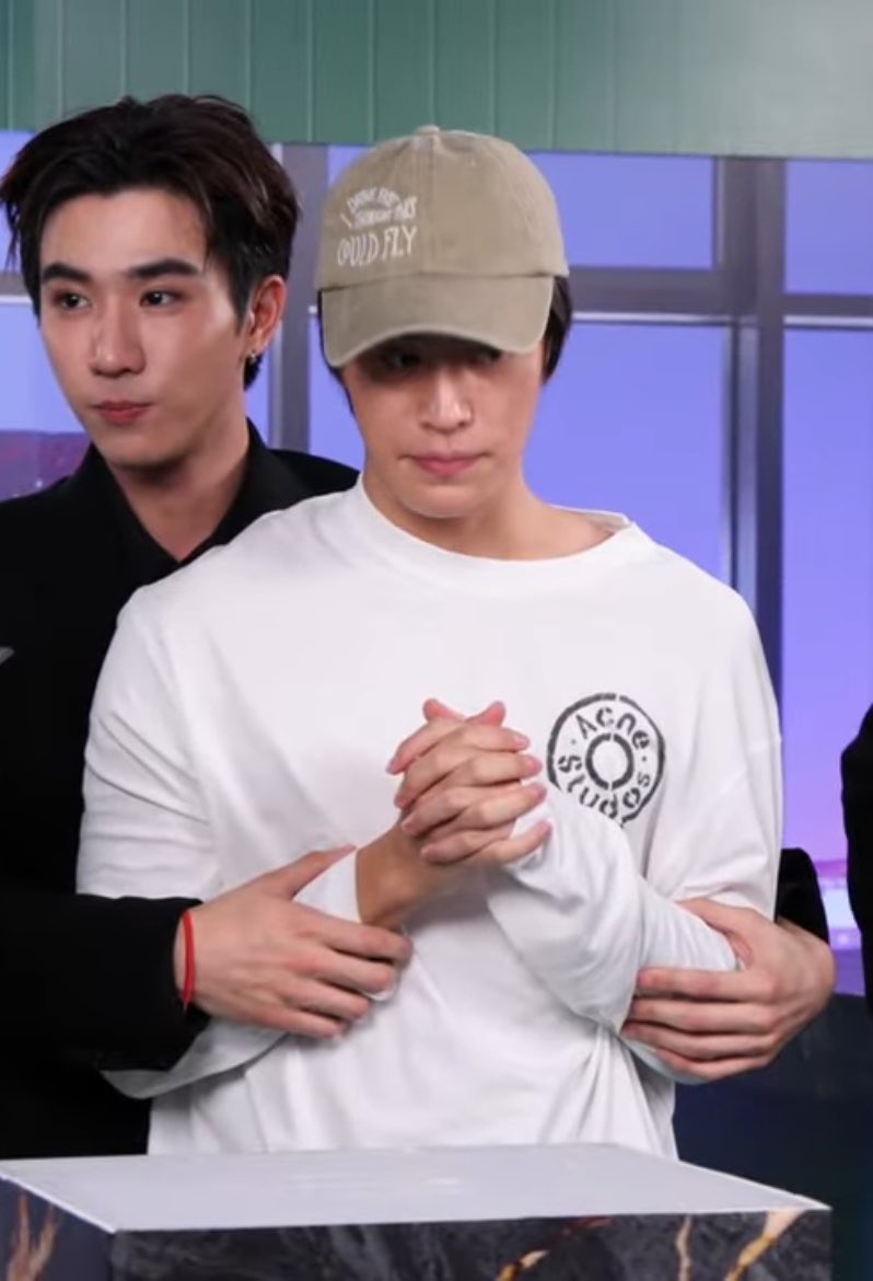 tianxmini's tweet photo. จั๊นอยากกลืนยัยเด่กนี่ลงท้องเลยไม่เคี้ยว งั่ม!

( #Gemini_NT 🐣 ) https://t.co/K4YqRDU3it