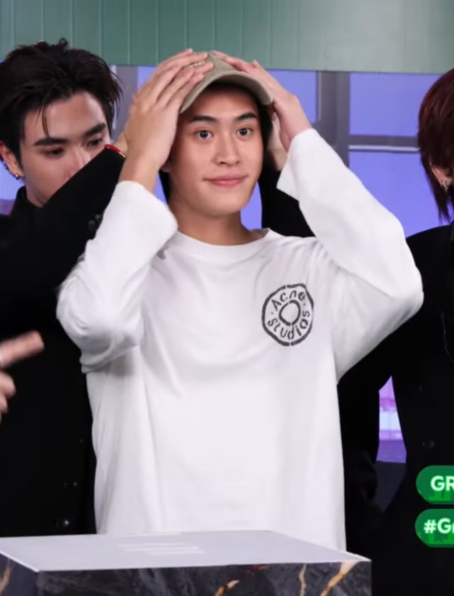 tianxmini's tweet photo. จั๊นอยากกลืนยัยเด่กนี่ลงท้องเลยไม่เคี้ยว งั่ม!

( #Gemini_NT 🐣 ) https://t.co/K4YqRDU3it