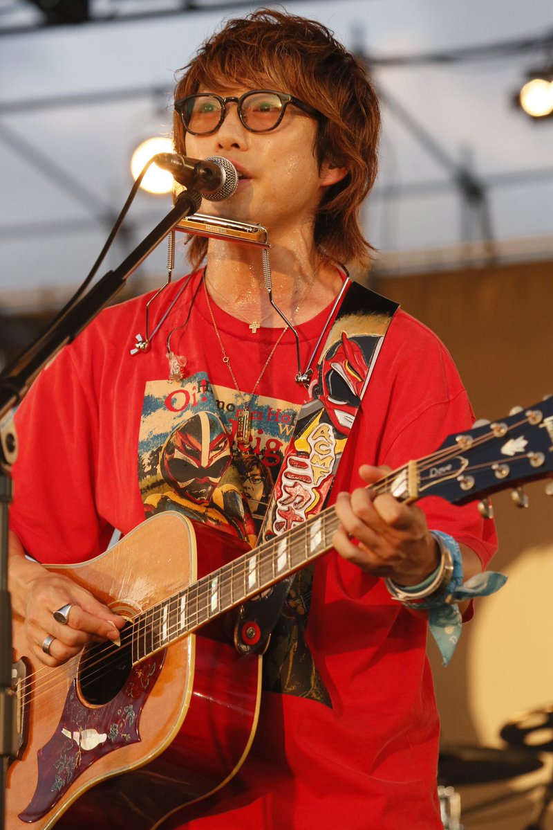 takahashiyu_st's tweet photo. #高橋優 主催
秋田 CARAVAN MUSIC FES 2026
in 秋田県 #にかほ市 象潟グラウンド

2日目 9月27日（日）

Live Photo📸

写真 : 新保勇樹 @shimboyuki 

#ACMF2026 https://t.co/nM1qWg0j5L