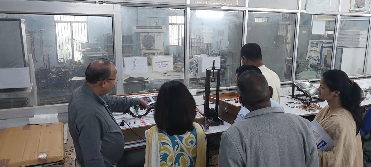 estc_ramnagar's tweet photo. 📷 Industrial Visit of Government Polytechnic Nainital at ESTC, Ramnagar
Electronics Service &amp; Training Centre (ESTC), Kaniya, Ramnagar, had the pleasure of welcoming the Principal and faculty members of Government Polytechnic Nainital for an industrial visit. https://t.co/s6JIQrOLvK