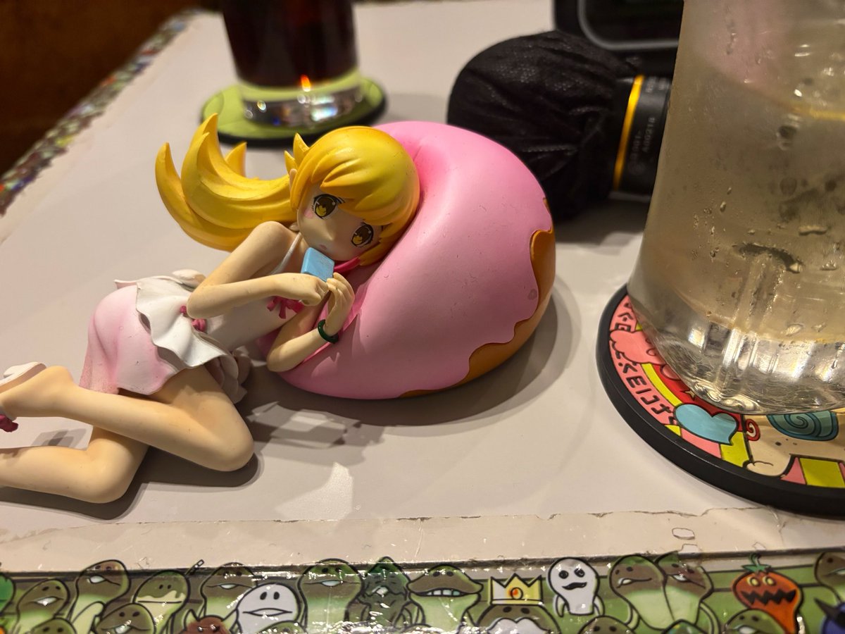 sexy_tentacle's tweet photo. At an anime bar and the bartender brought me a Shinobu figure while I sang Kimi No Shiranai Monogatari 😭🫶🍩 https://t.co/5Uv0uE9XeW