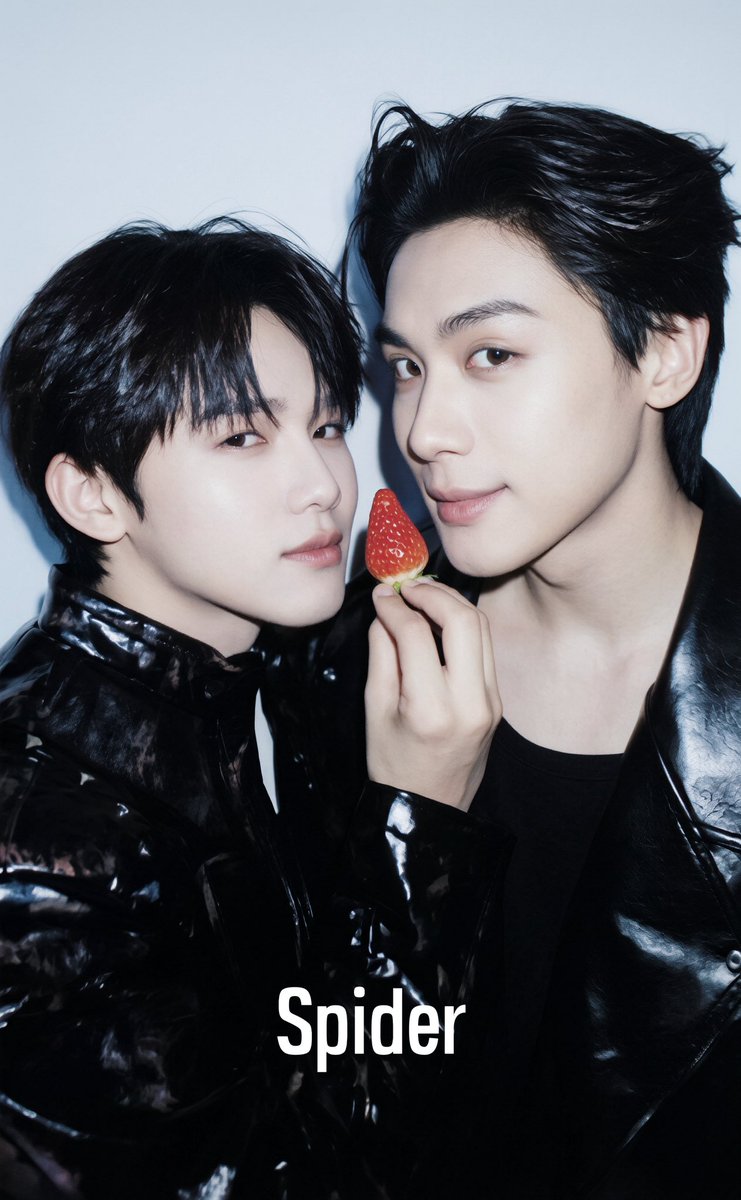 SimonSpider619's tweet photo. @tintinmaikinpuk No, no, in fact, this photo is a hidden card of Chinese makeup “花间颂”endorsed by Top and Min. I bought it and got this card ,then scanned it, modified the color and uploaded it.🥸Fewer people in China have this card than another hidden card，And this is another one. https://t.co/ZjJIjiRiQl