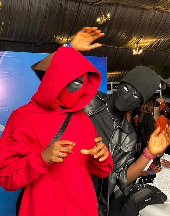 Nomomics_Comics's tweet photo. Some of the cosplay present @Nerdwork_ng comic con🔥

The effort, the details, the dedication..... Everyone was amazing https://t.co/MgDvLo1RjU