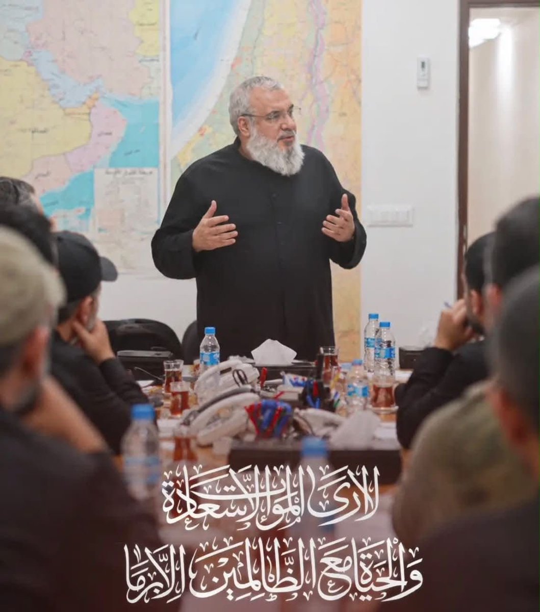 Akhbare_Fori's tweet photo. «در تاریخ شامات، پس از انبیا و اوصیا، مردی به عظمت سید حسن نصرالله سر برنیاورد.»

امام سید مجتبی خامنه‌ای | پیام به‌‌ مناسبت هفته دفاع مقدس و دومین سالگرد شهادت سیدحسن نصرالله https://t.co/29un6Lc3ug