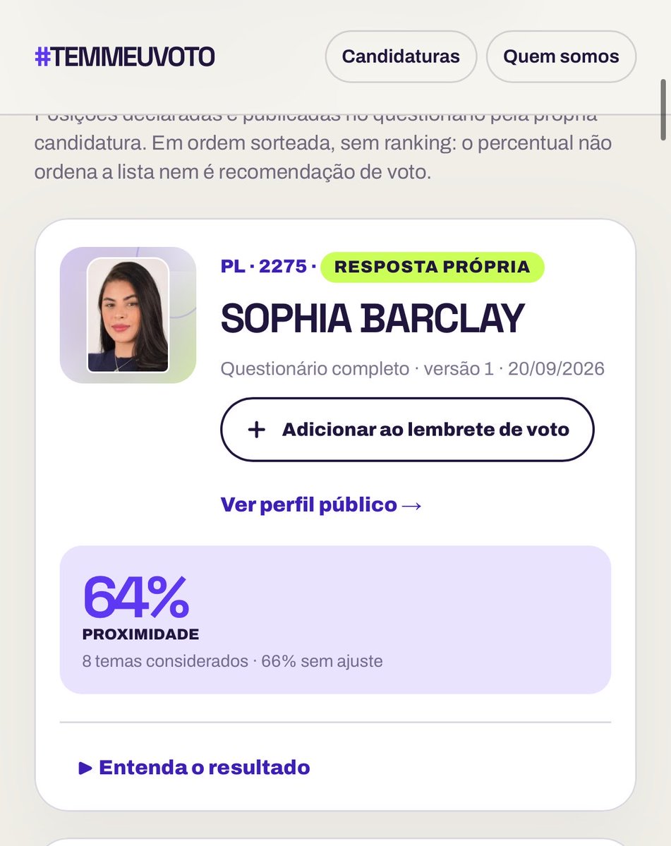 Dudu's tweet photo. O @lucianohuck fez ontem a maior MERDA da eleição em 2026. Ele usou O DOMINGÃO pra divulgar um site que te indica candidatos de direita pra você votar!!! CANDIDATOS DE DIREITA PRA VOCÊ VOTAR

VOCÊS TEM NOÇÃO DISSO? Eu explico. 

https://t.co/gI8izrlAXA é o site que ele divulgou. Disse que o site “te ajuda a encontrar candidatos alinhados com seus pensamentos”.

Eu acabei de fazer o teste, OBVIAMENTE respondi como um eleitor de esquerda pensaria. Olha quem o site me indica pra deputado. Uma pessoa do NOVO e uma do PL. E pro Senado ele acha que a Soninha é mais próxima de mim do que Marina Silva. 

E reparem, a porcentagem do candidato comigo é baixíssima, 60%. CLARO QUE É. Eu não apoio o Novo e nem o PL, Luciano. Você é louco?