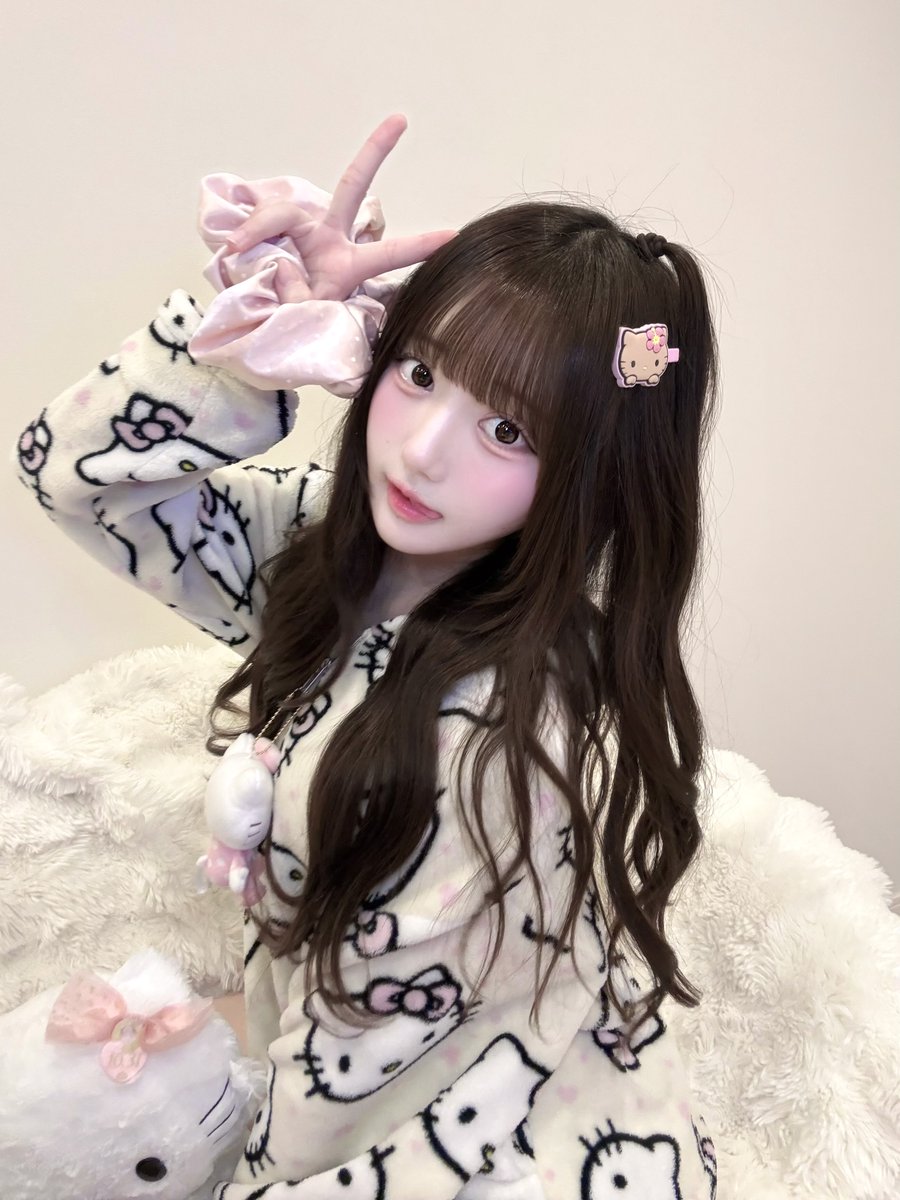 one_sakurako's tweet photo. キティちゃん 𝑳‌𝑶‌𝑽‌𝑬 なの🎀💞⸝꙳.⋆ https://t.co/e6MSmHAJaU