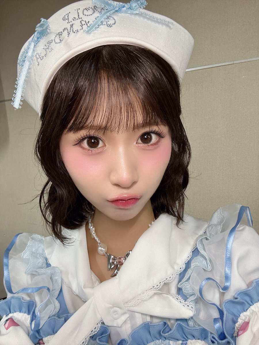 miyu_izawa_2525's tweet photo. メイドさん😚🤍🩵 https://t.co/Z8A1uX3iwV