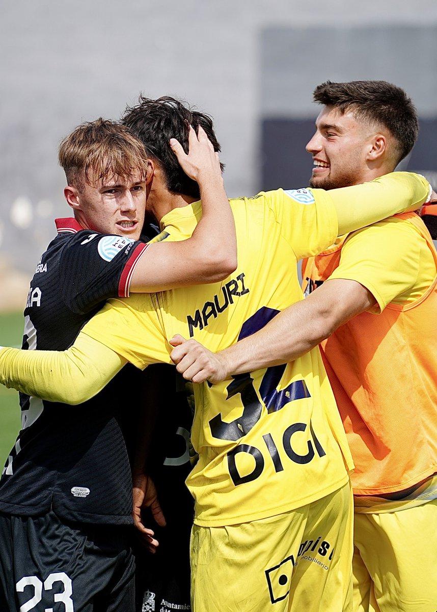 canteragrana's tweet photo. 🆕 𝗠𝗮𝘂𝗿𝗶𝘇𝗶𝗼 𝗔𝘁𝗮𝘇 debuta con el Real Murcia Imperial 

🧤 El guardameta murciano dejó su portería a cero en la primera victoria del filial en Segunda Federación ante la @Penyadeportiva 

3️⃣ Tercer juvenil en jugar con el Imperial este curso 26/27 

🙌 ¡Enhorabuena! https://t.co/ahLVn58lh6