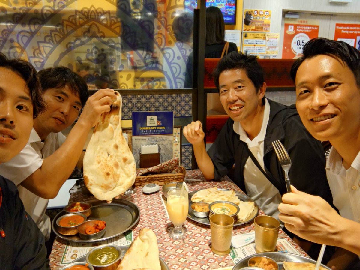 outstanding_55's tweet photo. ラッシーを飲みにインドカレー屋さんへ https://t.co/Rwyo1NxDib