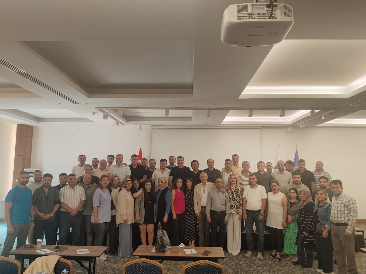 tezkoopissndk's tweet photo. Sendikamız Ankara 3 https://t.co/IuOhw8Zu5W Şubesine bağlı Necmettin Erbakan Üniversitesi, Konya Teknik Üniversitesi ve Konya Ovası Projesi Bölge Kalkınma İdaresi Başkanlığında çalışan üyelerimize yönelik eğitim semineri 26 Eylül 2026 tarihinde gerçekleşti.

https://t.co/Kqbu2O4yBC