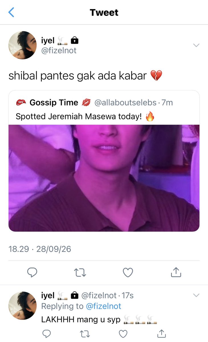 gemfotchi's tweet photo. yang satu; older! sekaligus senior actor class A.

yang satu lagi; younger! as budak korporat with a secret side job that no one else knows~

#geminifourth, few tweets au. https://t.co/2X2nLPnYUl