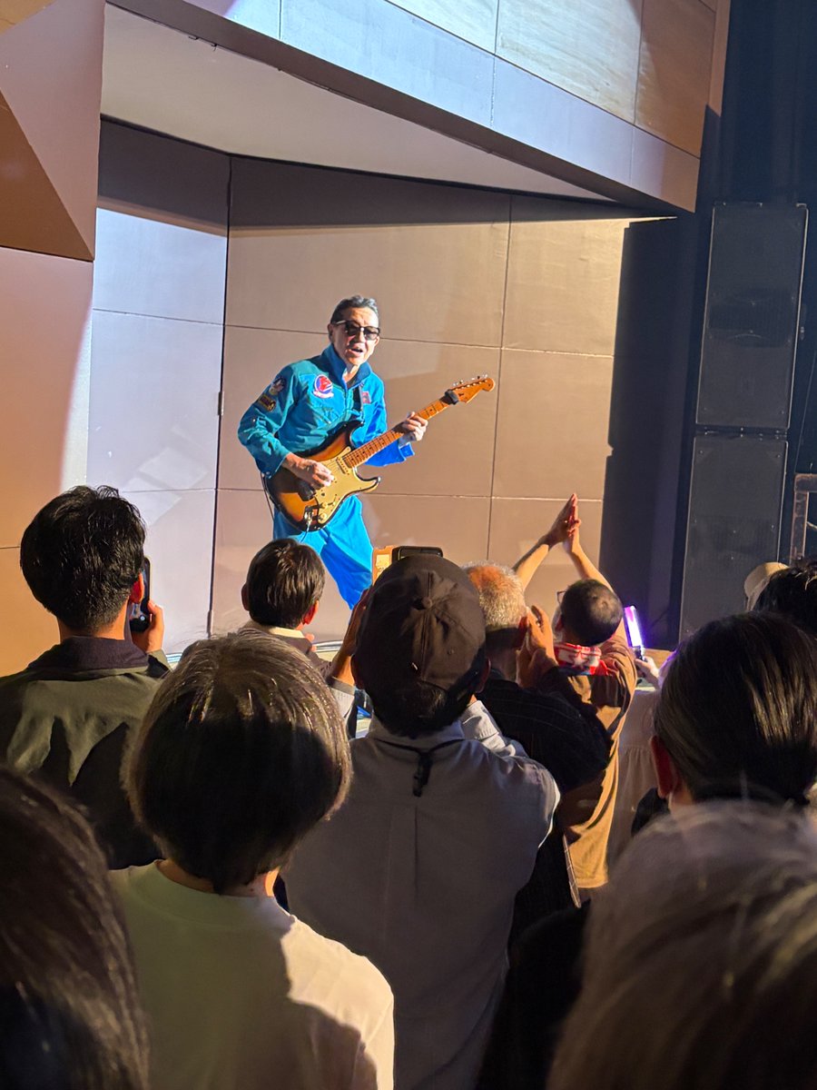 happybarrel5257's tweet photo. 高中のSUPER TAKANAKA LIVE 2026-2027に行ってきました。たくさんの元気をいただきました。最高でした。詳しくはこちら。👇
https://t.co/TR46DL9RcJ
#TAKANAKA #SUPERLIVE #BLUELAGOON #JOLLYJIVE #仙台 https://t.co/5c8n5FbZgw