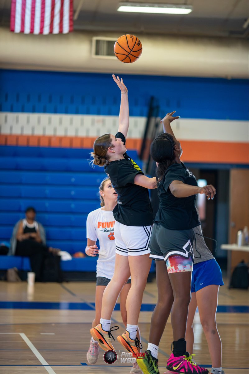 ProEdgeWBB's tweet photo. 9.27.26

𝖲𝗍𝖺𝗒 𝗍𝗁𝖾 𝖼𝗈𝗎𝗋𝗌𝖾. https://t.co/aYhVbWMJuy
