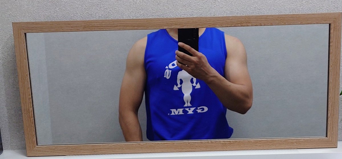 pere474801's tweet photo. 今日は背中💪

ケーブル種目やってて片方空いてる時に勝手に使われると少し焦る🌝

おつん！

#筋トレMEMO https://t.co/RKBg6JHpm1