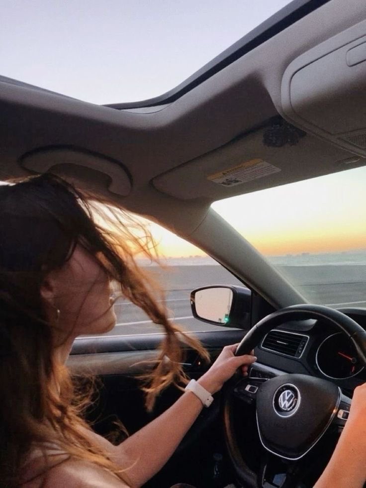 somad4u's tweet photo. у меня пошла 3-я неделя обучения в автошколе🚘 манифест себе на будущее, я сдам все до конца учебного года)))) https://t.co/KXEii0Iiux