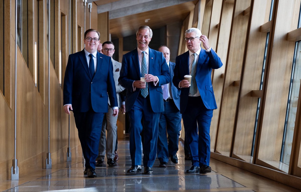 reformparty_uk's tweet photo. Nigel Farage visits Holyrood with Malcolm Offord MSP and his team, Edinburgh. 📸 https://t.co/1qLzN3z9ZL