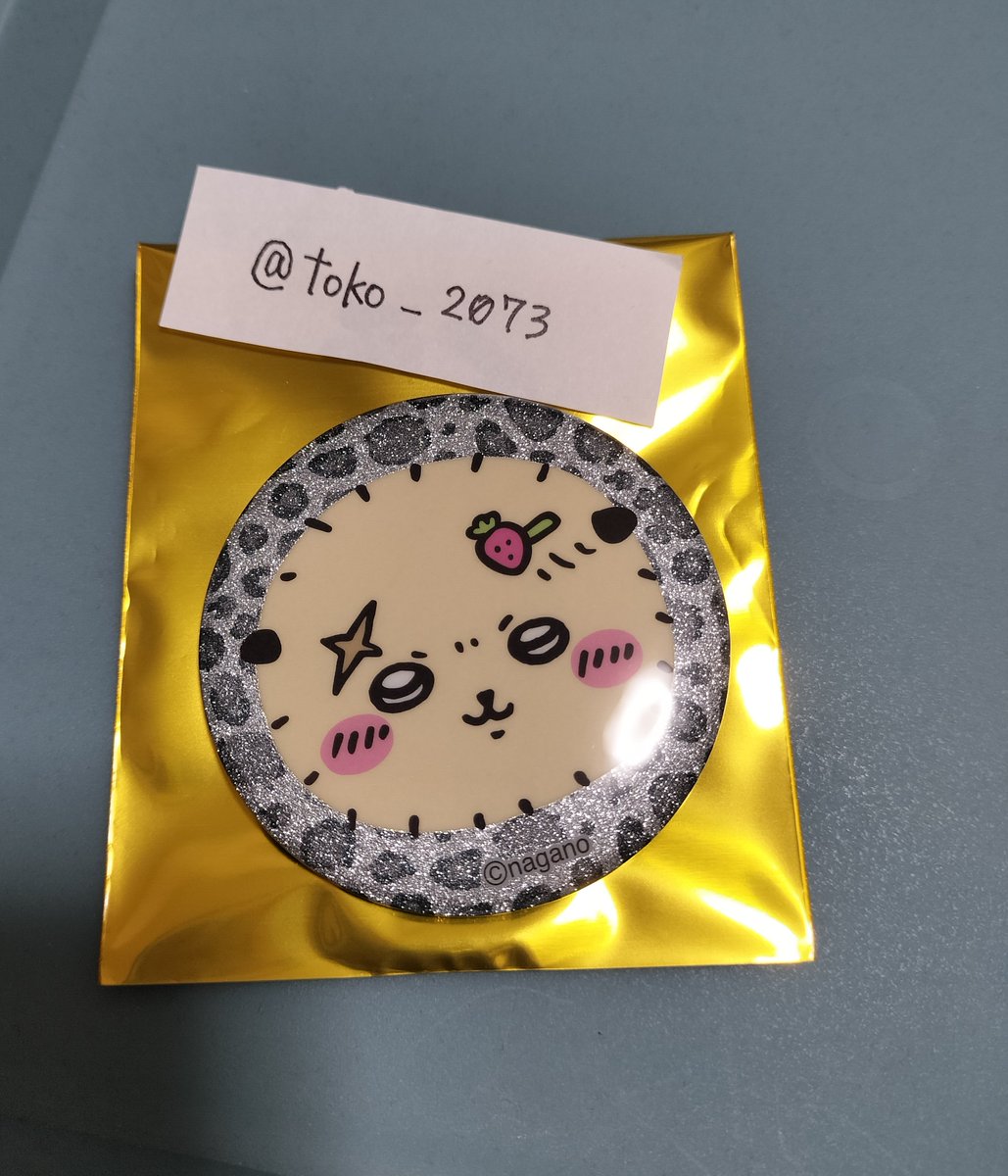 toko_2073's tweet photo. 【交換】
ちいかわ　トレーディング　ギラギラ缶バッジ

譲: ラッコ
求: 古本屋（カニちゃん）

福岡市内（博多・天神）手渡しor郵送での交換希望です。

お気軽にお声がけください🙇 https://t.co/QMhYHIkzEO