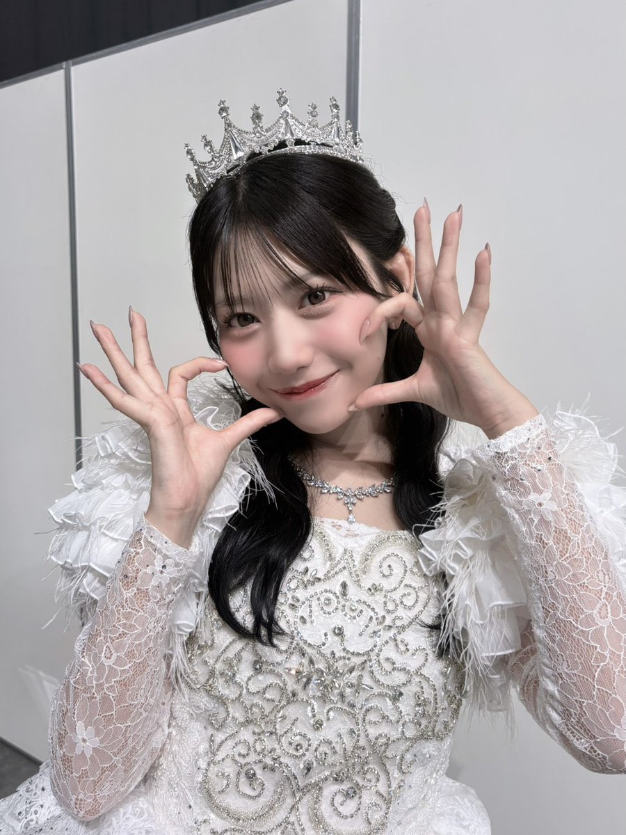 lunahayate's tweet photo. 通知来た！！！
幸せ気持ちで安心して眠れる🛌
まゆみちゃんお疲れ様！！
おやすみ❤️

#白石まゆみ https://t.co/9QsSfkg6ae