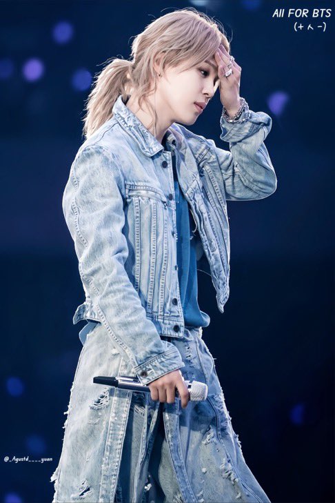 ththbebe's tweet photo. I am voting for #ARIASBTS at the 2026 ARIA Music Awards

지민이 곧 생일이당  💜💜😳 https://t.co/Oa9yZC9Fvy