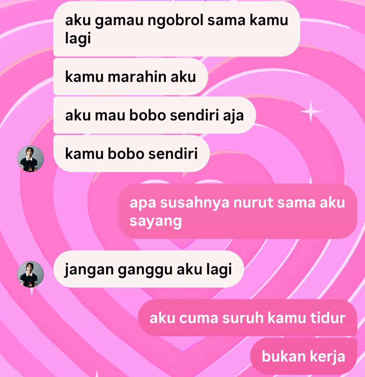 2pacbuokur's tweet photo. dramatis bgt kalo udah ditegur dikit https://t.co/owfMRSQssY