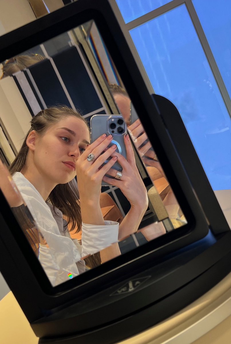 DominicaStern's tweet photo. It’s time for an upgrade. I want the blue one — it looks great with my eyes! 📱🩵

Paying for my technology yourself is a privilege.

findom femdom finsub domina slave paypig HumanATM worship drain humiliating session #findom #paypig https://t.co/549nMcnn5s