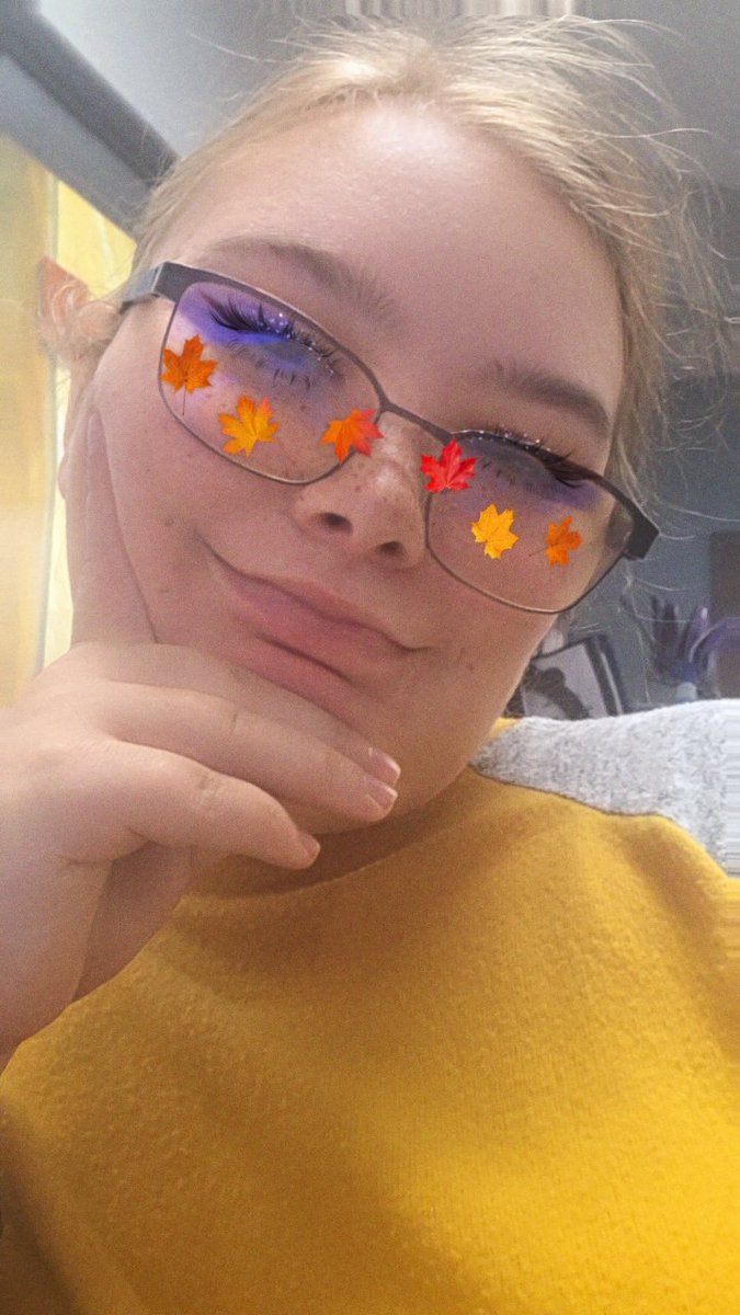 MistressAzra535's tweet photo. Feeling extra cute today! 
#findom
#domme
#findomme
#paypig
#findomming
#dominatrix
#paypig
#mypaypig
#cashslave
#slave https://t.co/yiCImIeBiJ