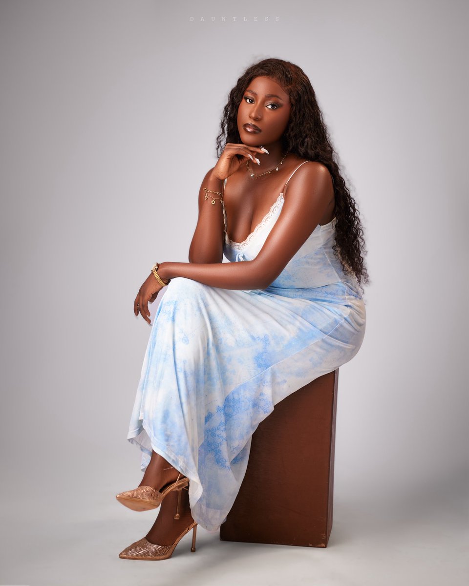 Heis_Dauntless's tweet photo. PORTRAIT OF OYINADE

photographedby me 

Here's the sign you need to book us for your portrait/Birthday today!
Send us a DM or WhatsApp:
+2347018062874
#lagosphotographer #birthdayshoot #creatorsearchinsights #epe #eksu https://t.co/dU9tiIdG8A