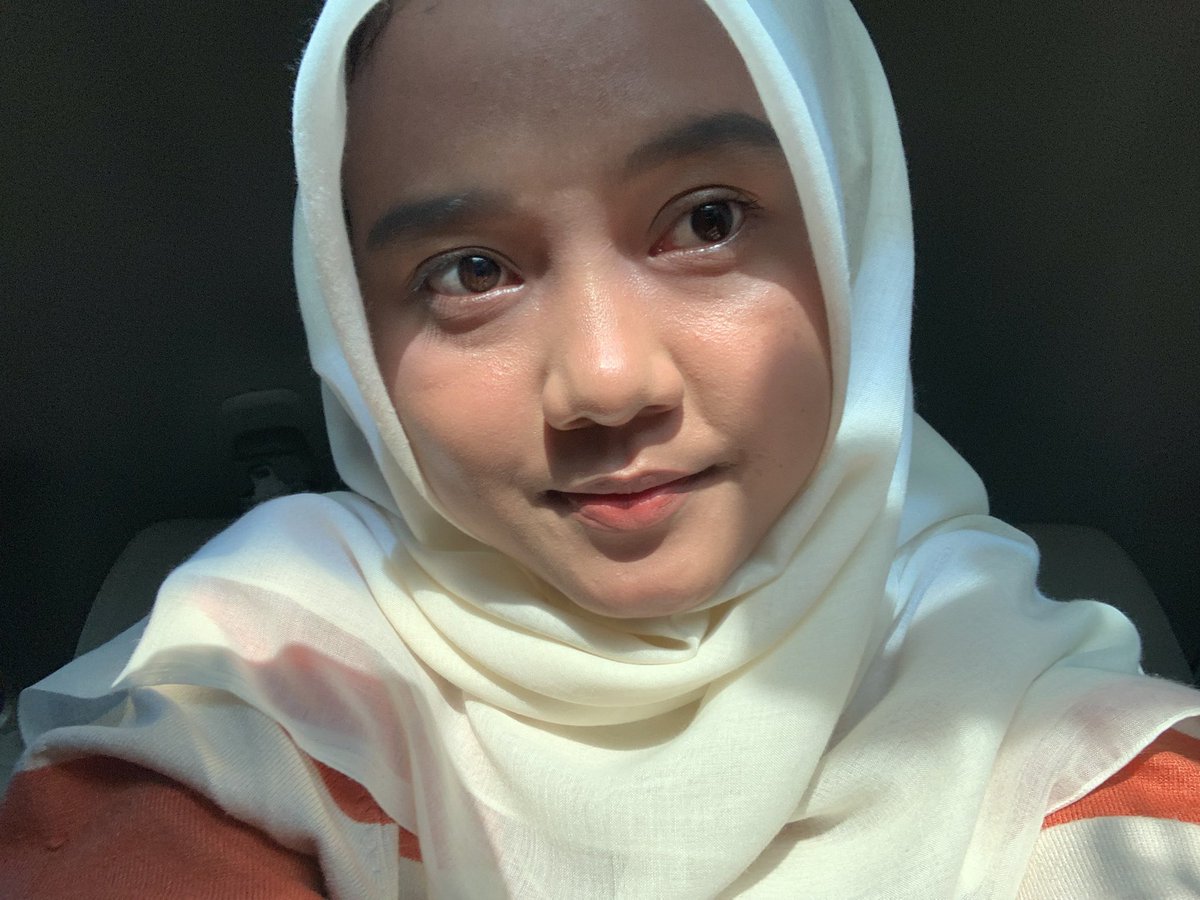 ryesmazp's tweet photo. mata udah mulai keliatan tuanya🤏🏻 https://t.co/iv3XGNNbXG