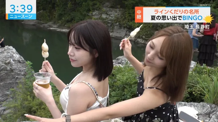 hondantv1's tweet photo. テレビでイン���ビューされてた一般人お姉さんたちが美人すぎる https://t.co/JpIX1bGu0P