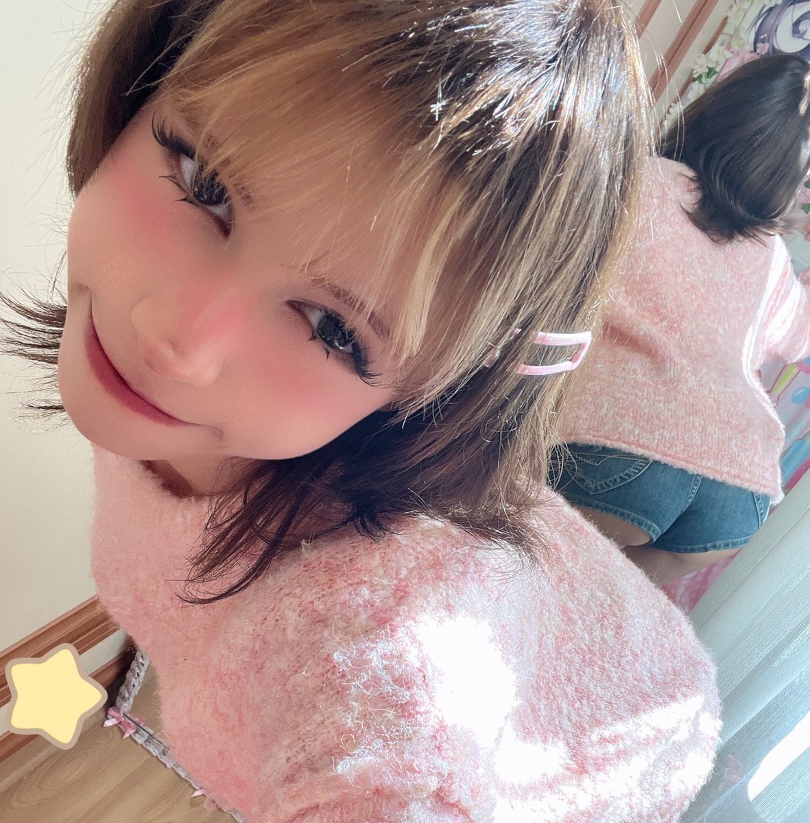 miryichkaog's tweet photo. mirrors are great inventions aren't they https://t.co/fD1dvV2EOy