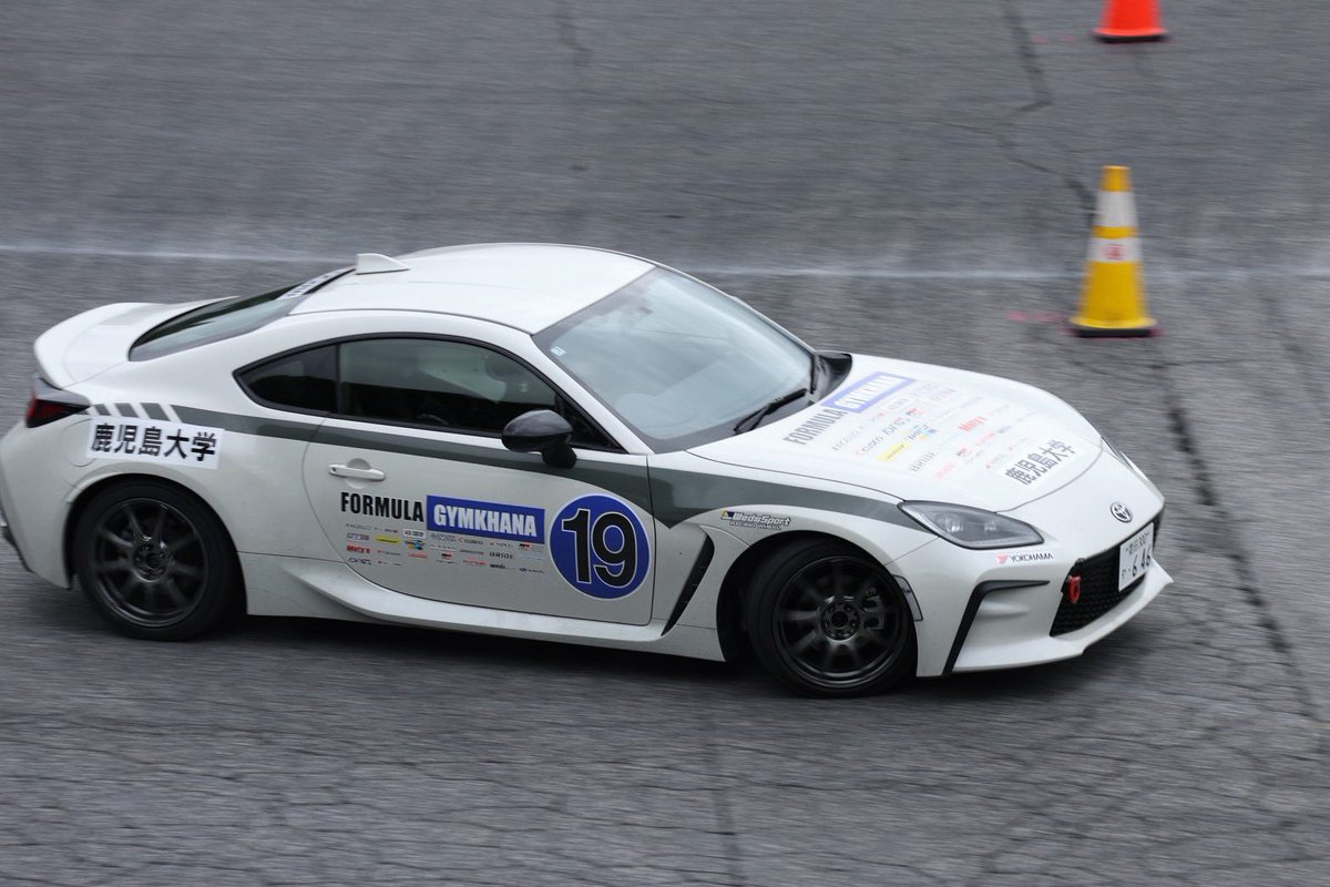 kadai_motor's tweet photo. FG

【活動報告】

2026年9月26日・27日に奥伊吹サーキットで開催された FormulaGymkhana に出場いたしました。

結果は全体6位となり、11月7日・8日に富士スピードウェイ で行われる決勝大会に進出することが決定しました! https://t.co/p9GZUgt0En