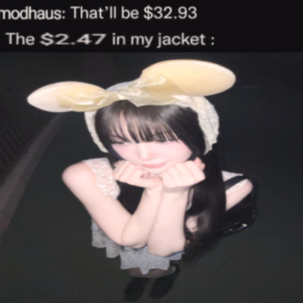 xeanrin's tweet photo. when mcos first dropped i said ill only focus on lynn mcos from then on bc im broke but turns out im also broke for mcos so i js ended up with smiles and giggles https://t.co/4eha5cqG1X