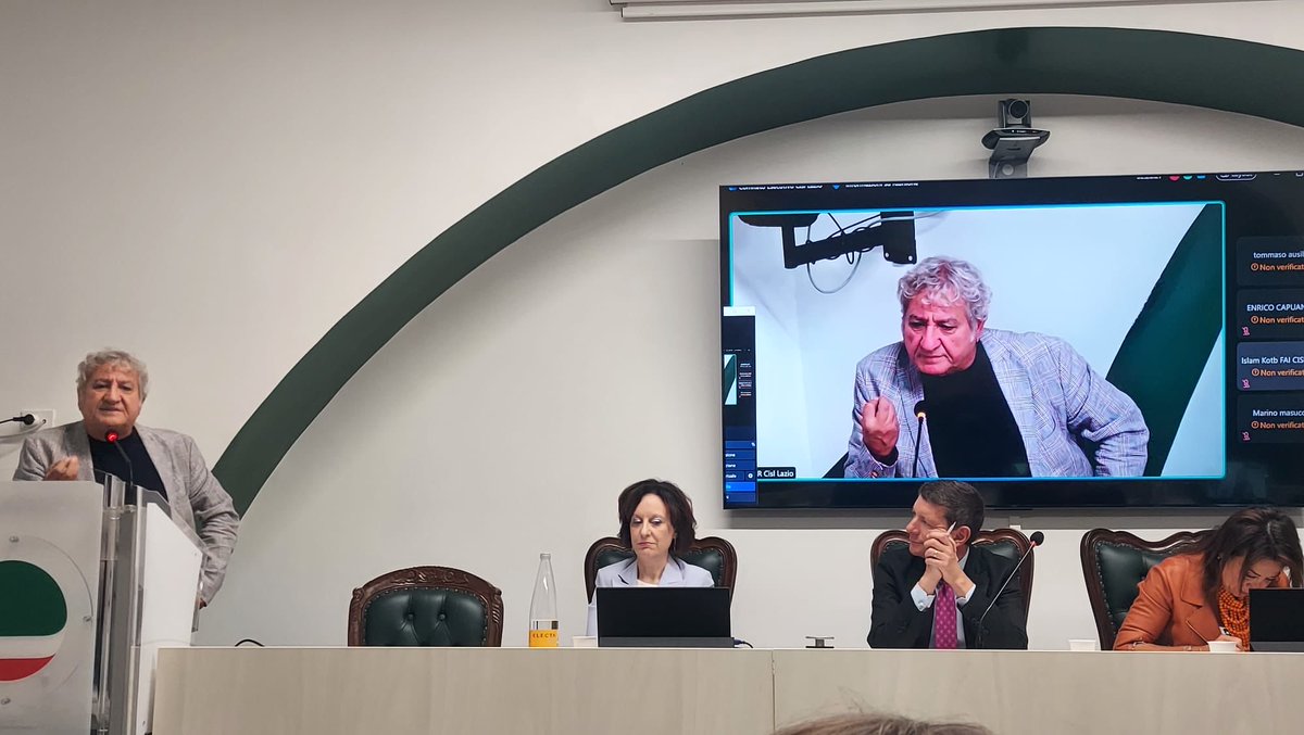 Cisl_Lazio's tweet photo. Comitato Esecutivo Cisl Lazio presentazione del Libro Verde.
Rilanciamo il dibattito sul futuro con 11 priorità su crescita, lavoro, fisco, welfare e partecipazione per superare l’emergenza e affrontare con visione le grandi transizioni. https://t.co/jWIAaM3SID