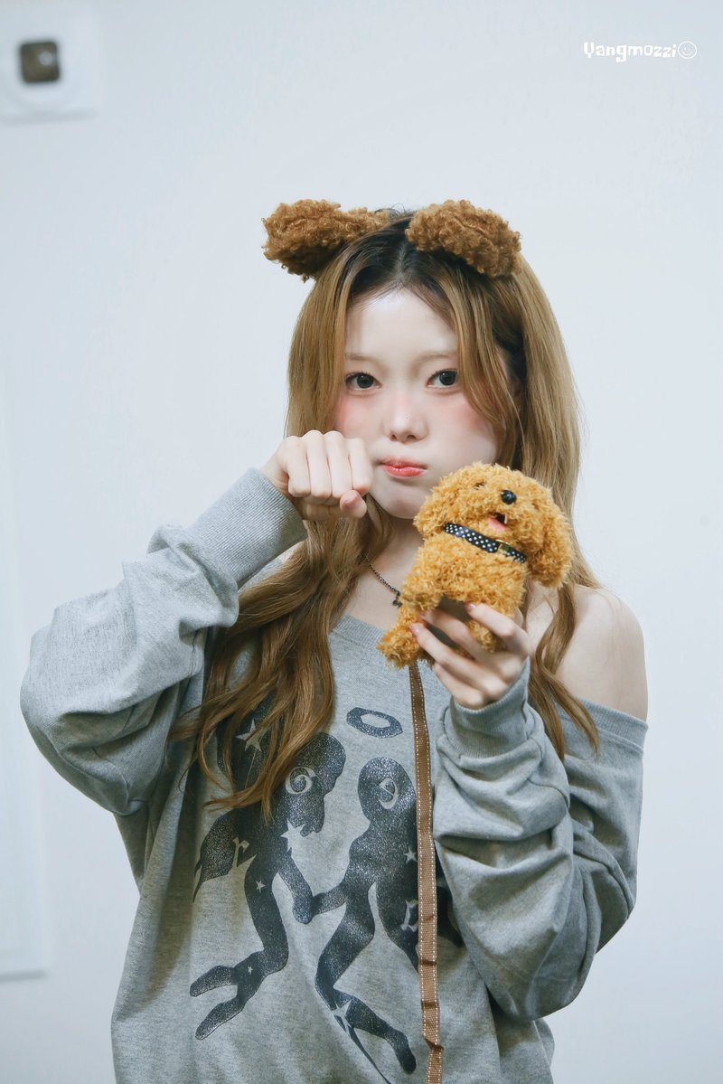 Yangmozzi_'s tweet photo. 260927  ૮⑉•▾•⑉ა

#키라스 #KIIRAS #도연 https://t.co/UJGyWIBzgz