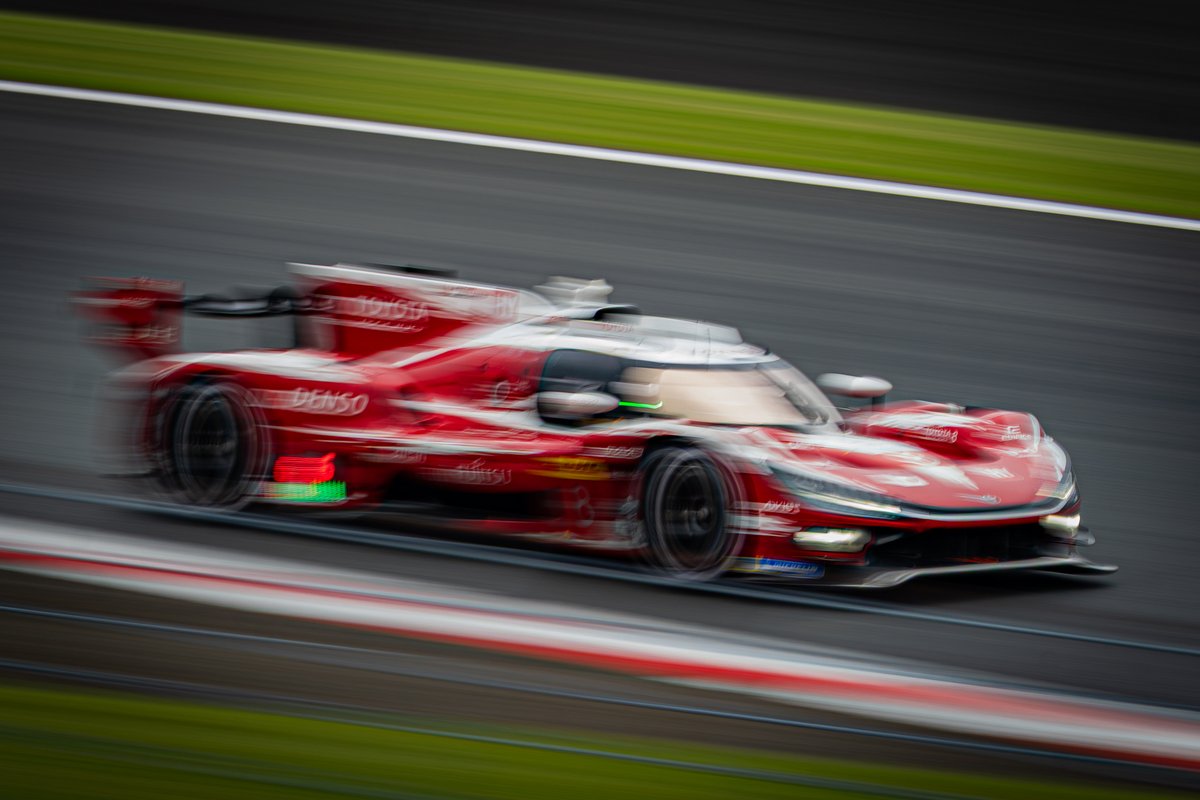 yamakoh_'s tweet photo. トヨタ8号車！！
優勝おめでとうございます🍾
#WECjp #6hFuji #WEC富士 https://t.co/XJwTfwTsde