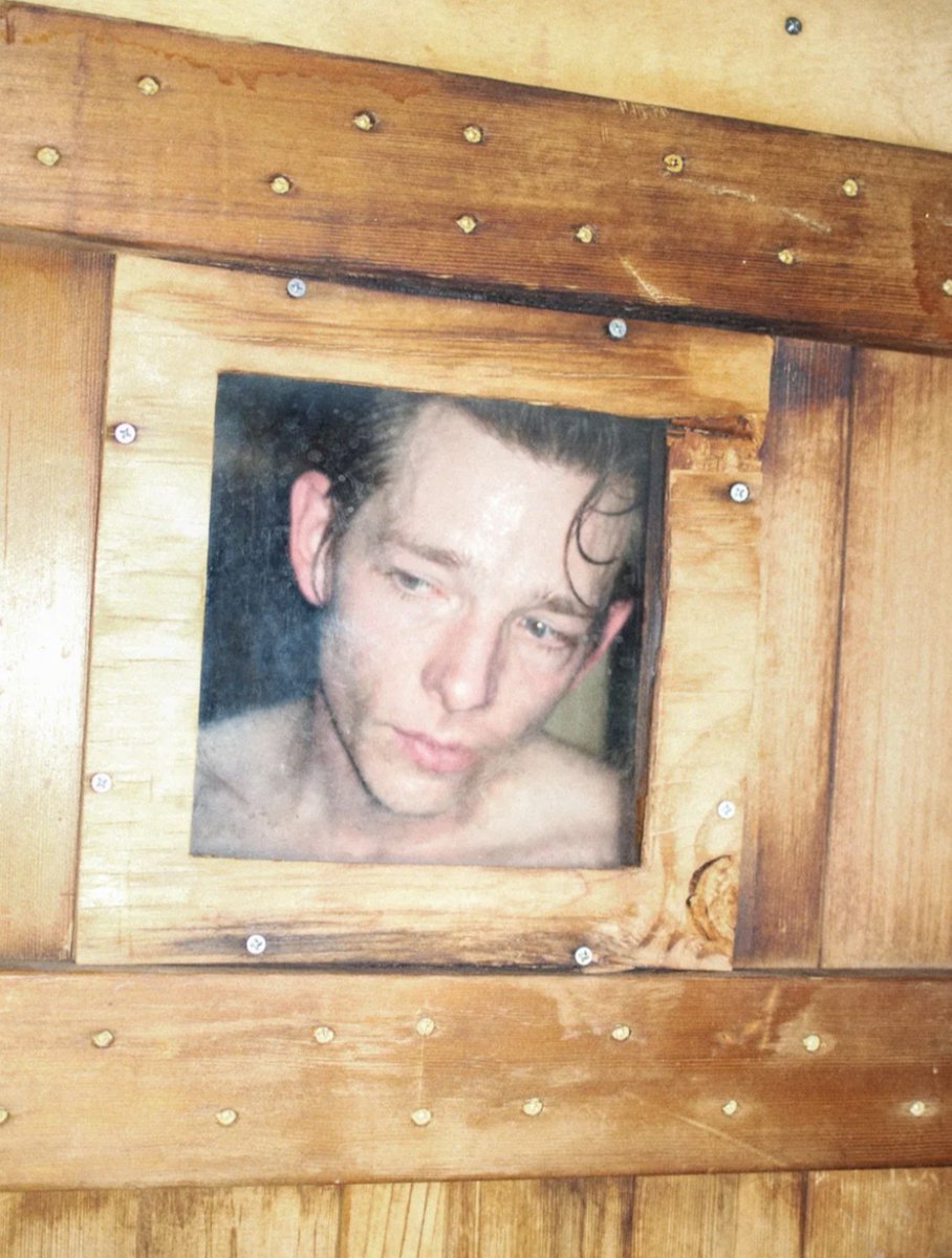lach1mera's tweet photo. mike faist what the fuck https://t.co/dmUImymRRW