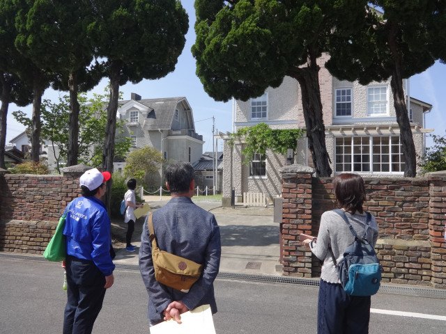 manews16's tweet photo. 近江八幡にて「ヴォーリズ精神と建築に触れる 特別ガイドツアー 2026秋」が開催されます。  

​通常非公開のウォーターハウス記念館やアンドリュース記念館をはじめ、ヴォーリズ記念館などを巡る約1.5kmのガイドツアーです。  

​📆 実施日：10月と11月で全10回
​詳細はリプ欄へ👇 https://t.co/OLWZC7eG3N