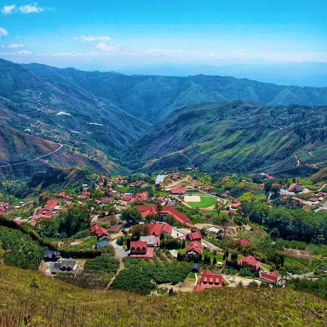 GianlucaCoccon1's tweet photo. Maravilloso 
EL JARILLO ubicado en los altos Mirandinos a 30 km de los Teques o por la carretera del Junquito antes de llegar a la Colonia Tovar 🇻🇪🇻🇪🇻🇪🇻🇪🇻🇪🇻🇪🇻🇪🇻🇪🇻🇪🇻🇪🇻🇪🇻🇪🇻🇪🇻🇪🇻🇪🇻🇪
@TICVisuArt 
@venezuelaenfoto https://t.co/FKaGvjwGas