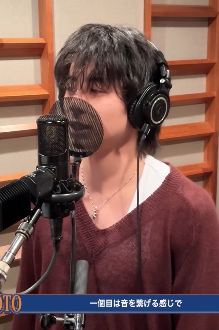IniLuvya's tweet photo. ほんとに同じ日！？

っていうくらい違うタイプのメロ男が出て来て頭爆発した🤯💥 https://t.co/rczodkZF35