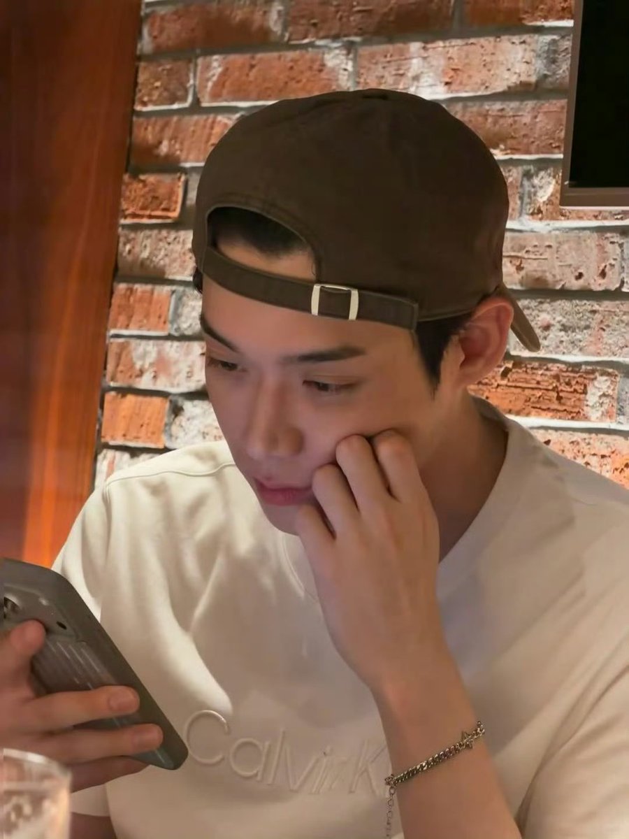 Weiyei1999's tweet photo. 매일 일상 공유해줘서 고마워요. 오빠가 있어서 정말 힐링돼요 

WE STAND WITH KIM YOON SIK

#KIMYOONSIKSHINES
#KIMYOONSIK https://t.co/omhd2bD69U