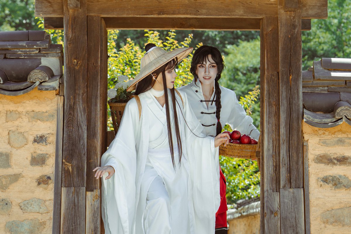 enjyuandu's tweet photo. 🍎
谢怜 @enjyuandu
三郎 @soyo_
Photo @ruron0987
#TGCF #天官赐福 https://t.co/amOHkmXEUC