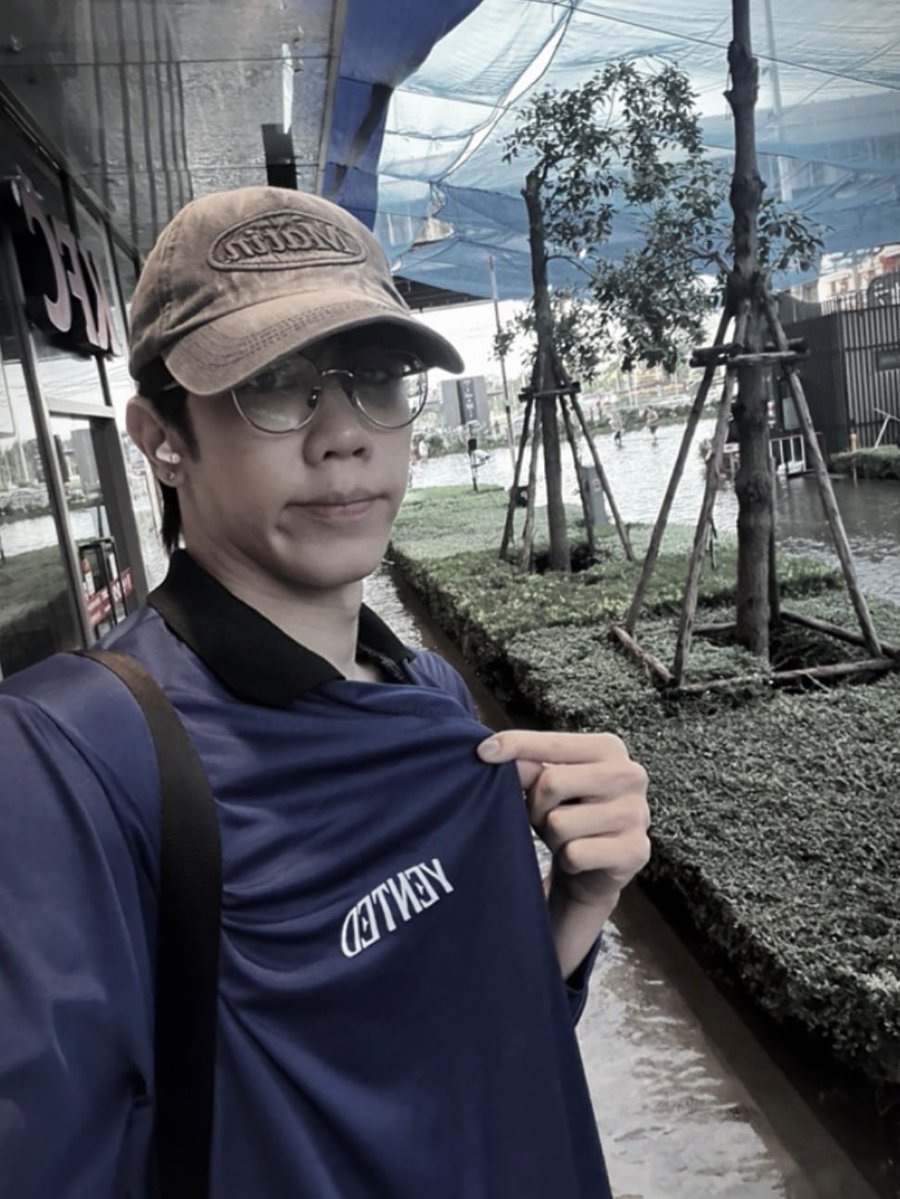 ChokunPicture03's tweet photo. IG post 280926

น้ำยังไม่ลดเลย 😭 hope everyone stays safe นะครับ 🫶🏻 ขอให้ทุกคนปลอดภัยนะ ( กุนติดอยู่ในห้องมาเป็นเวลาหลายวัน ;-; )

(3)
#PROXIEChokun #PROXIEth https://t.co/WRsdkRw6Mp