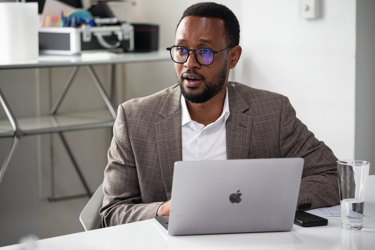 RealSmartAfrica's tweet photo. 𝐁𝐮𝐢𝐥𝐝𝐢𝐧𝐠 𝐀𝐟𝐫𝐢𝐜𝐚'𝐬 𝐂𝐲𝐛𝐞𝐫 𝐑𝐞𝐬𝐢𝐥𝐢𝐞𝐧𝐜𝐞 𝐚𝐧𝐝 𝐓𝐫𝐮𝐬𝐭𝐞𝐝 𝐃𝐢𝐠𝐢𝐭𝐚𝐥 𝐄𝐧𝐯𝐢𝐫𝐨𝐧𝐦𝐞𝐧𝐭

Last week in Kigali, Smart Africa welcomed a delegation from the Netherlands Cyber Coordination Center (NCC-NL), the Ministry of Foreign Affairs of the Netherlands (MFA-NL), Embassy of the Netherlands in Rwanda (EKN Rwanda), the Netherlands Enterprise Agency (RVO) for a 2-day workshop to discuss and align on the proposed pillars of collaboration: "Critical Information Infrastructure Protection (CIIP), Public-Private Partnerships (PPPs), cyber skills development, and cybersecurity awareness and hygiene to advance Africa’s digital resilience". This collaboration will be done through the African Network of Cybersecurity Authorities (ANCA).

The visit is part of the Safe Digital Boost for Africa (SDBA), an initiative dedicated to advancing a Single Digital Market across Sub-Saharan Africa through enhanced cybersecurity, e-commerce, e-payment, and digital governance.

"Because a digitally connected Africa must also be a secure and resilient one".

#SmartAfrica #ANCA #Cybersecurity #SDBA #DigitalAfrica #CyberResilience #SingleDigitalMarket