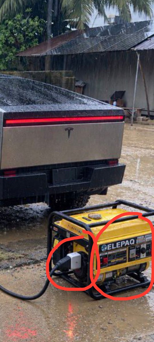 olamide_tweets's tweet photo. @BIGFATFOOL01 Wow so your cyber truck now uses two different type of generators and switches to charge at once? 🤦‍♂️😭 https://t.co/ldzUlPLnjk