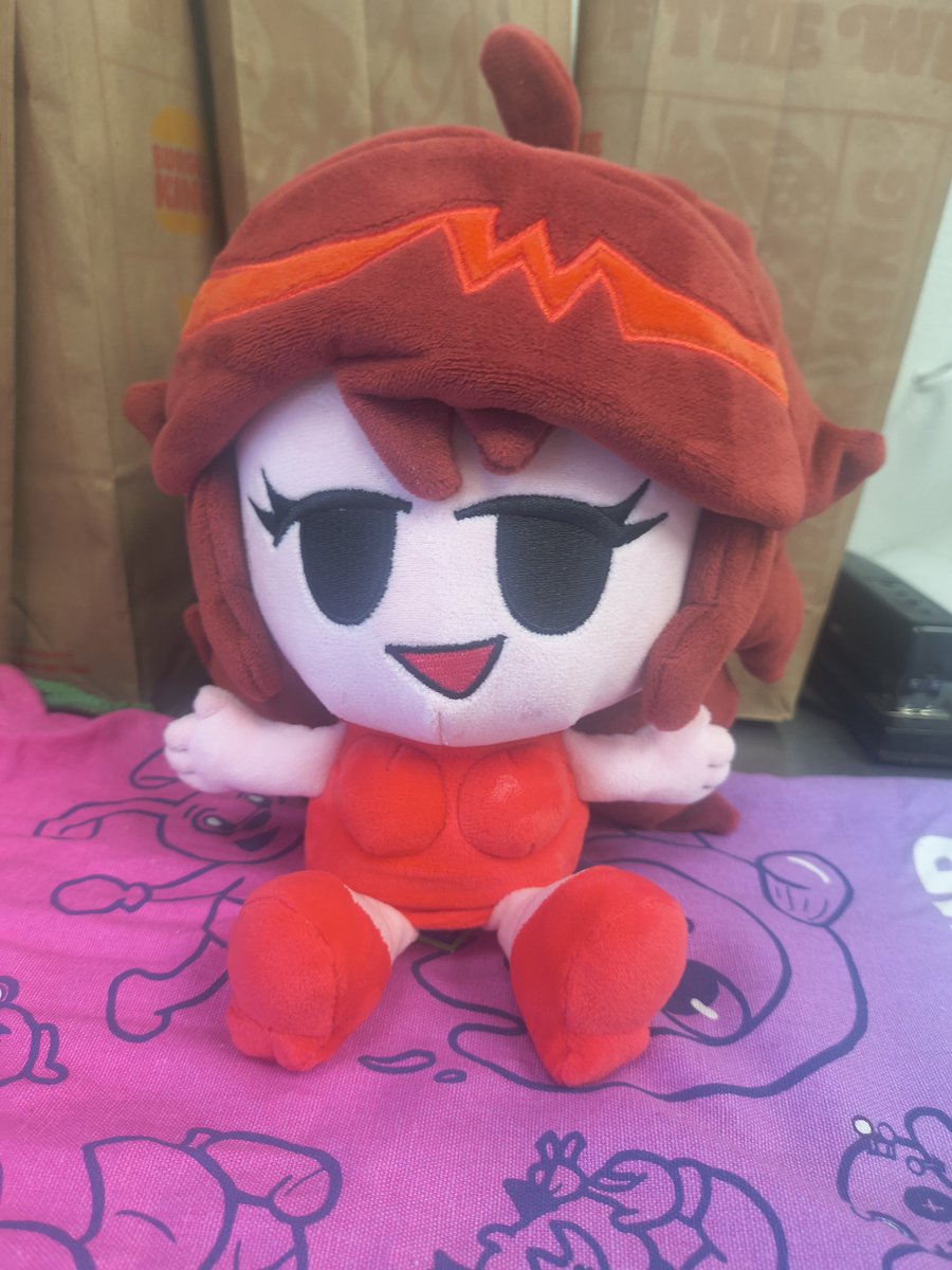 RolusTomorrow's tweet photo. 668

Pretend I didn't sleep all day and forgot to post 😭

Pretend this is a Rolus plush https://t.co/A8KhrUFjQp