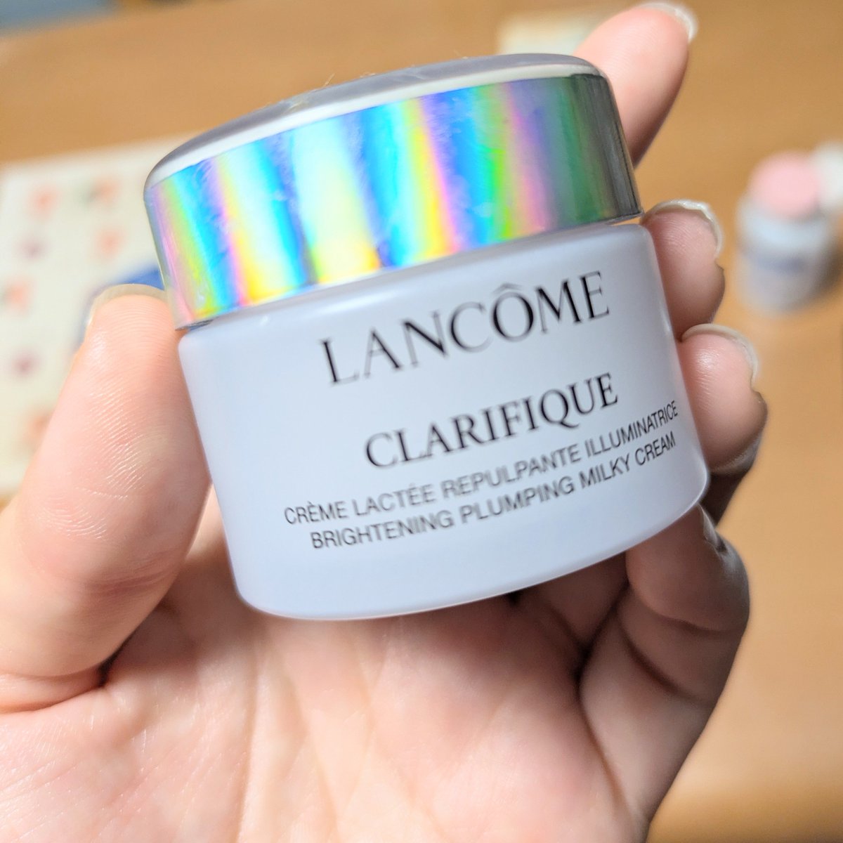 yami_N0301's tweet photo. LANCOMEのクリーム良かった✨
でもオンラインみたら在庫切れなんだよ https://t.co/u1mu2vmdrn